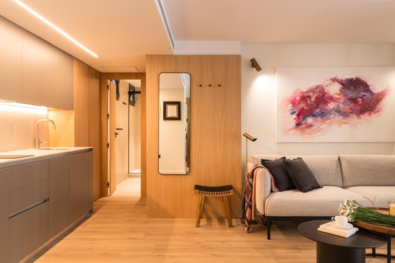 Puerta Catedral Suites Seville Luaran gambar