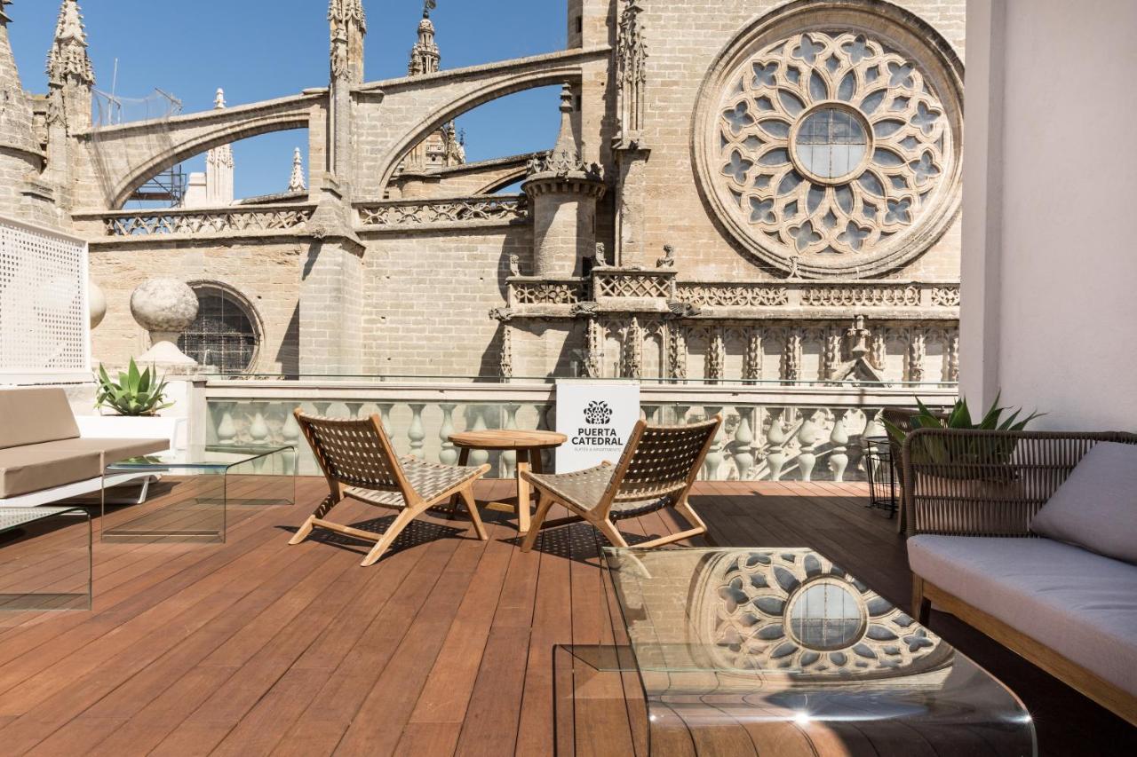 Puerta Catedral Suites Seville Luaran gambar