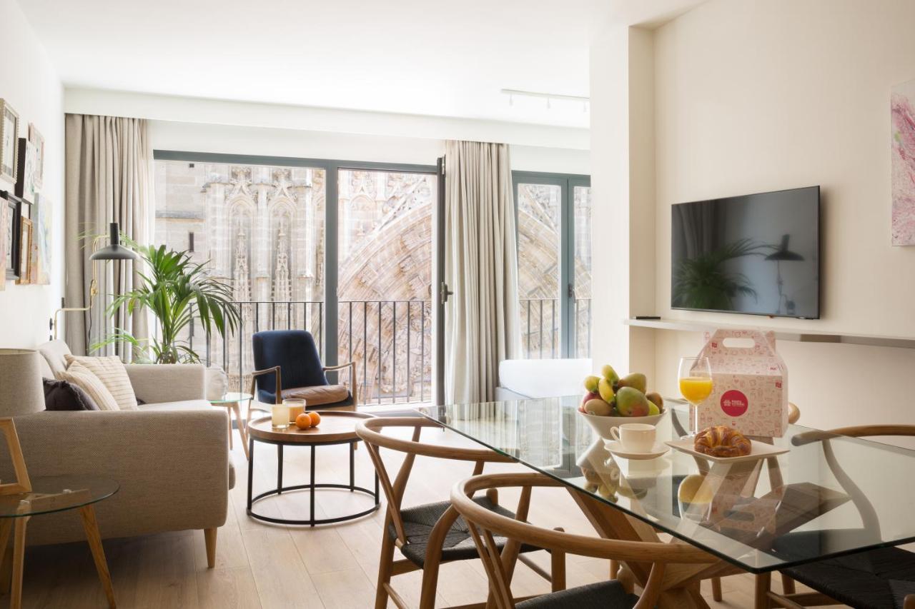 Puerta Catedral Suites Seville Luaran gambar