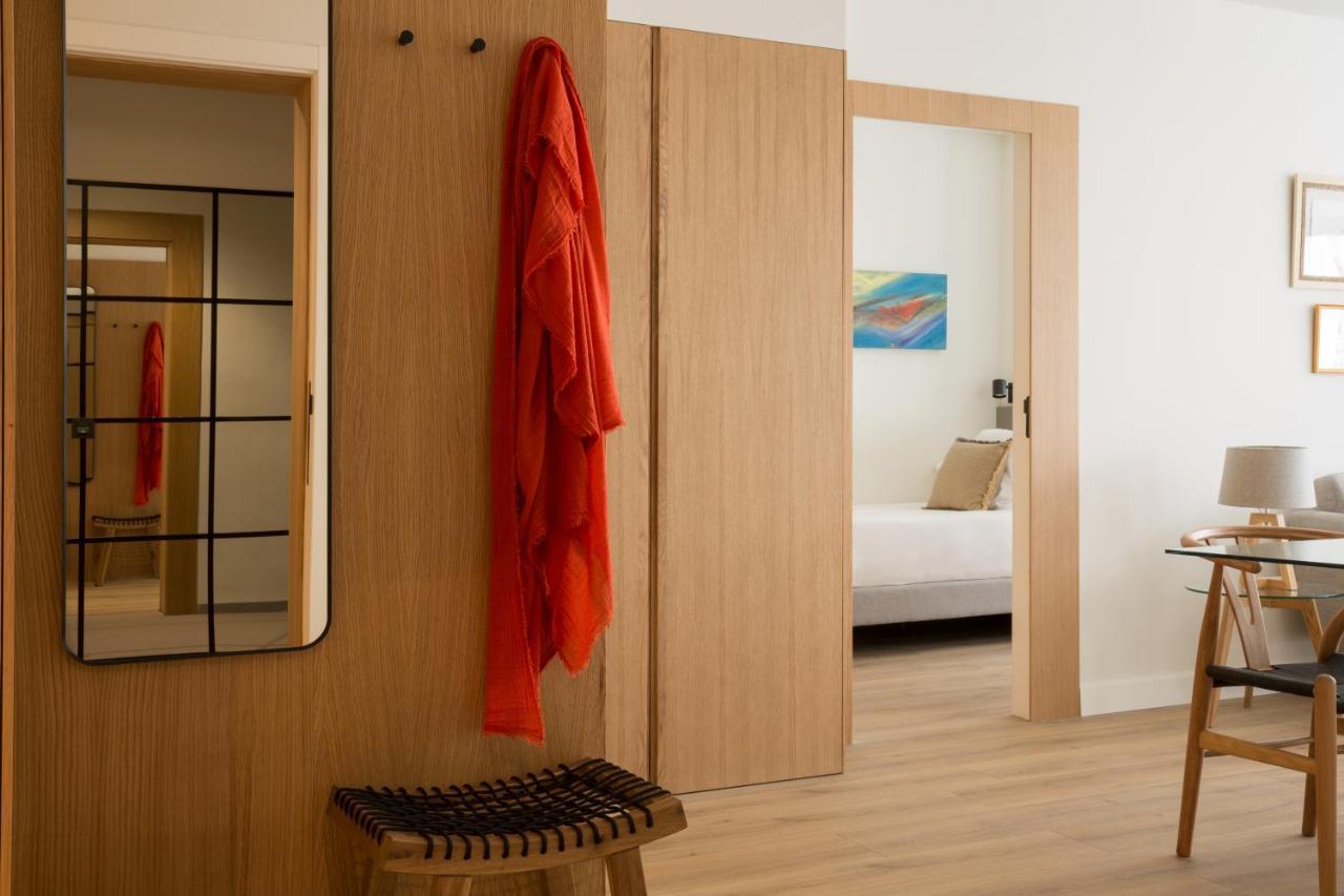 Puerta Catedral Suites Seville Luaran gambar