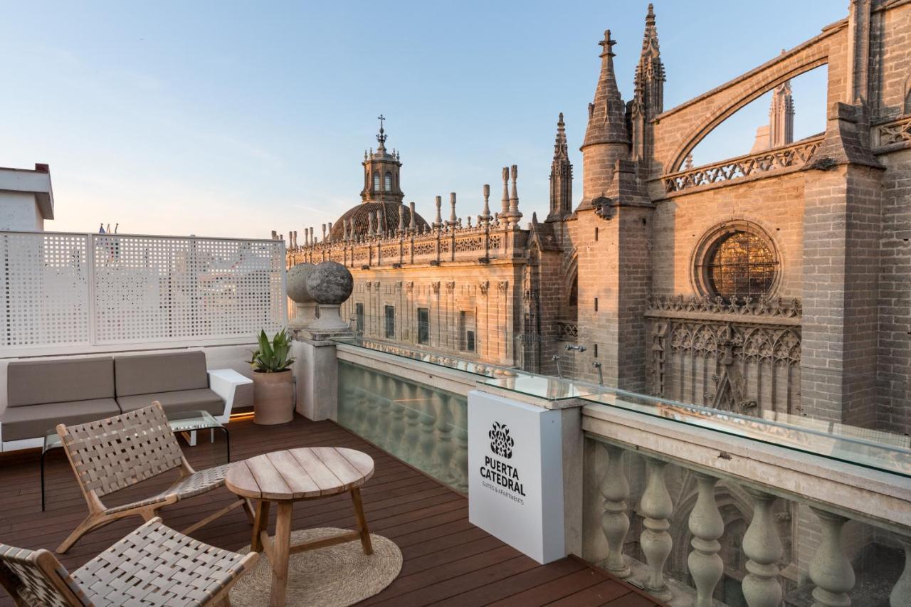 Puerta Catedral Suites Seville Luaran gambar