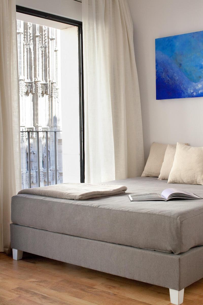 Puerta Catedral Suites Seville Luaran gambar